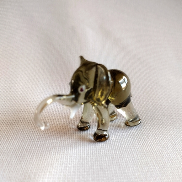 Hand Blown Glass Elephants Miniature Set/3 - Picture 3 of 7